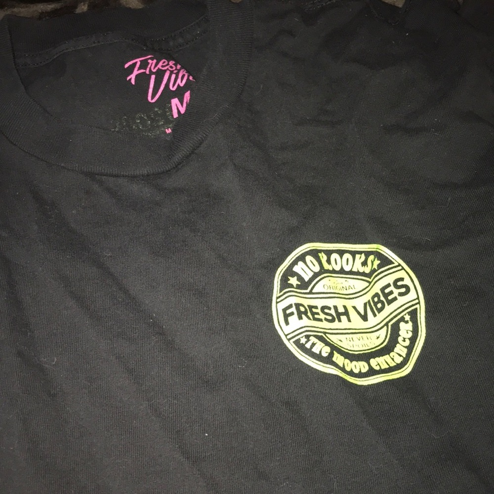 fresh vibes tee shirt (MENS)